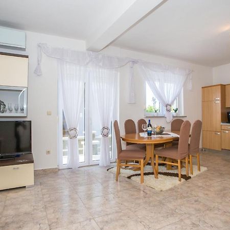 App Rosi Apartment Porec Luaran gambar